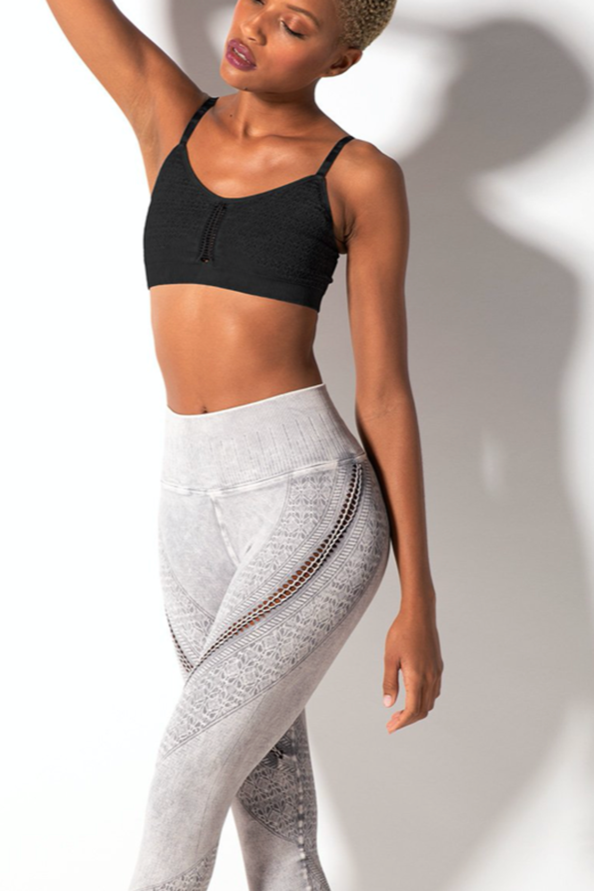 Lara Braid Bra