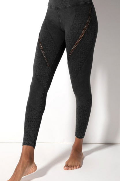 Lara Braid Legging